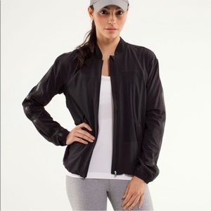 Lululemon Off The Court Jacket Size 12 Black Bomber Full Zip Light Weight